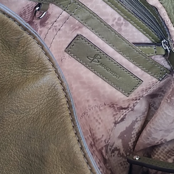 ☘️B. Makowsky Shoulder Bag. Olive Green Leather. - Picture 8 of 8